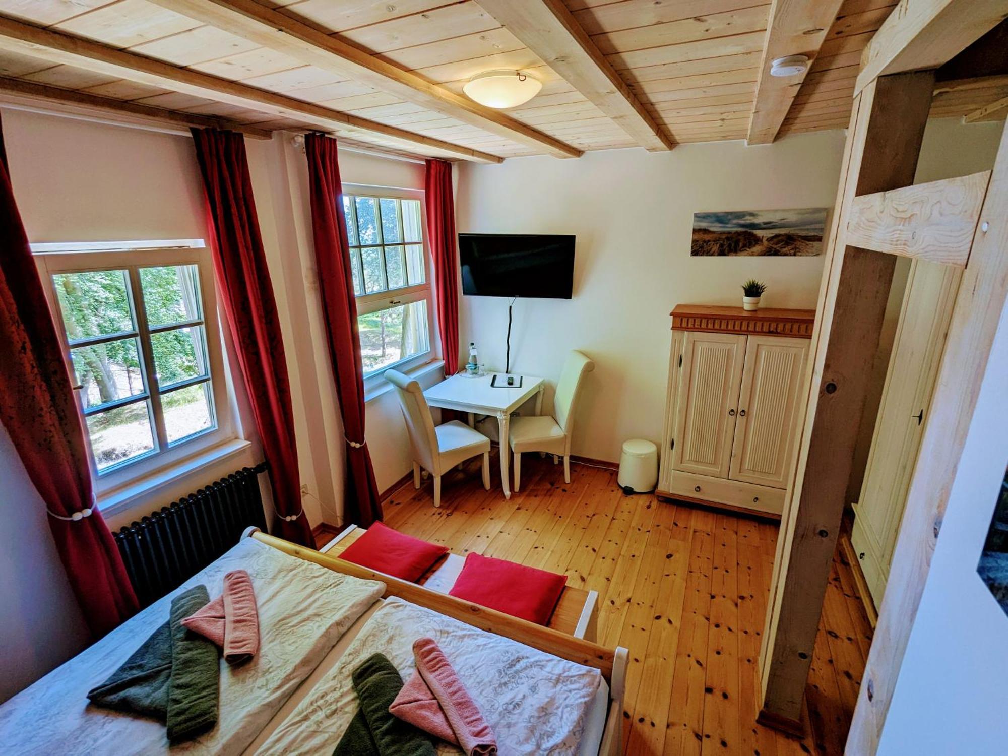 Strandhotel Lindequist Sellin  Buitenkant foto