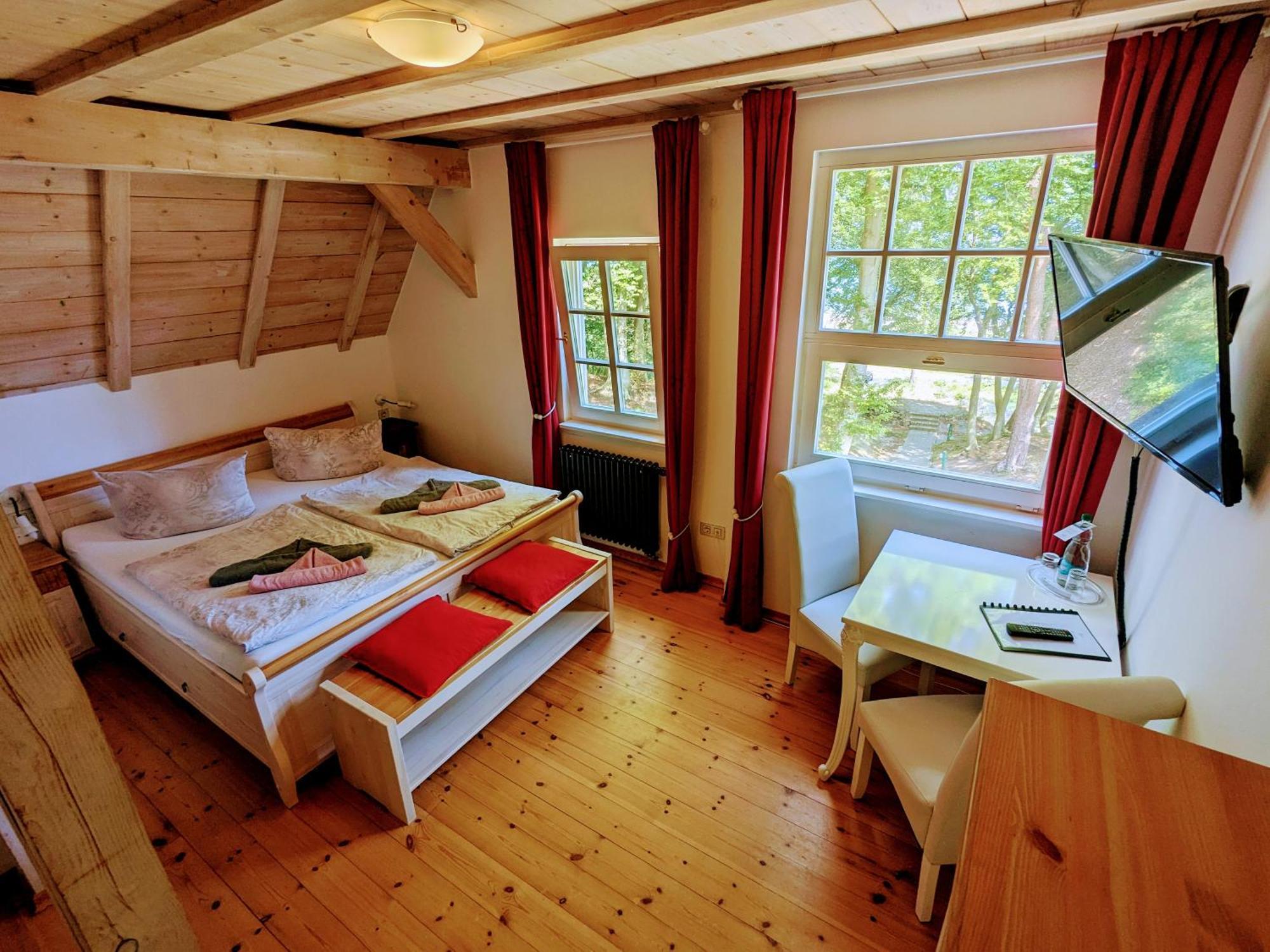 Strandhotel Lindequist Sellin  Buitenkant foto
