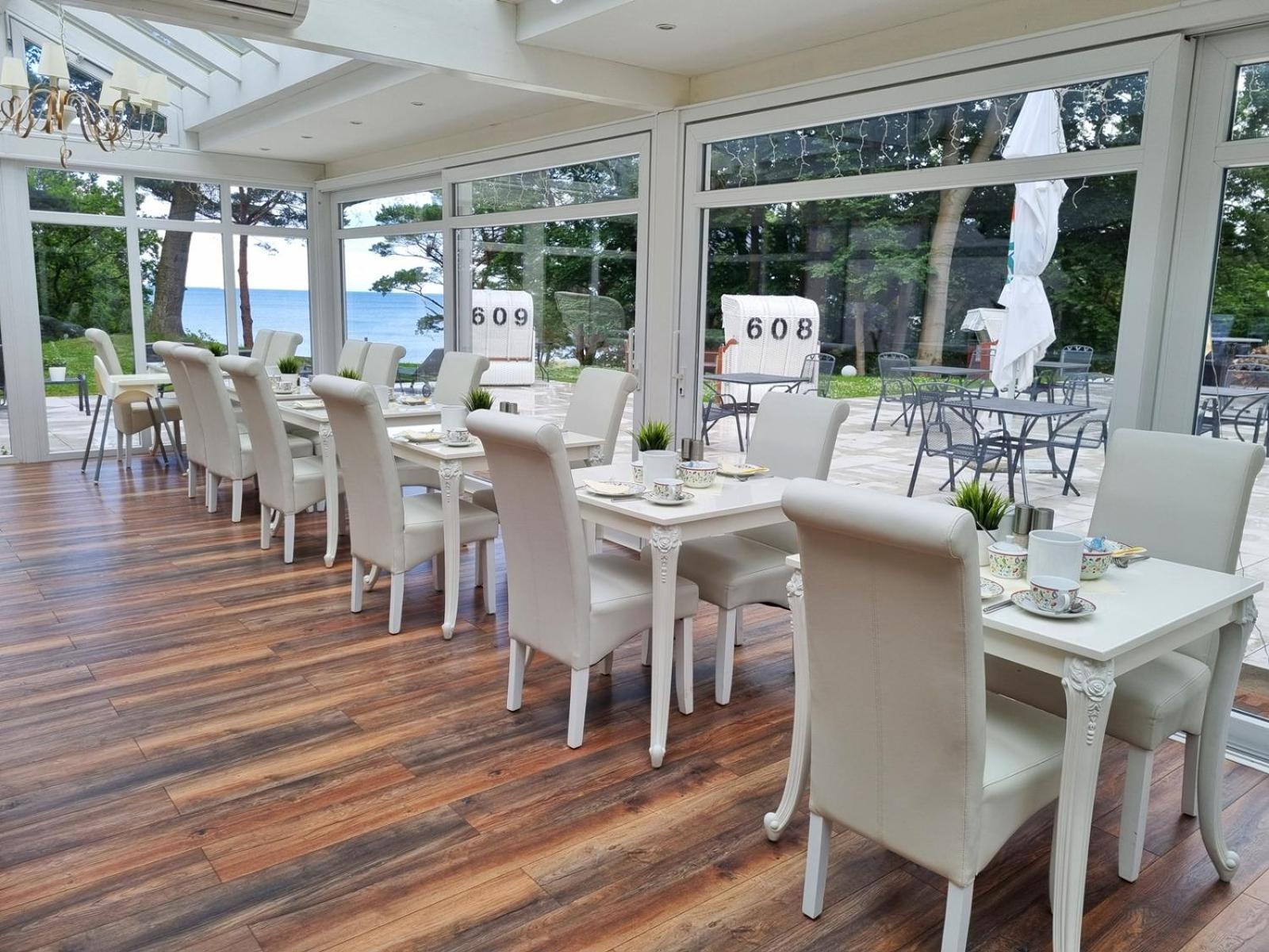 Strandhotel Lindequist Sellin  Buitenkant foto